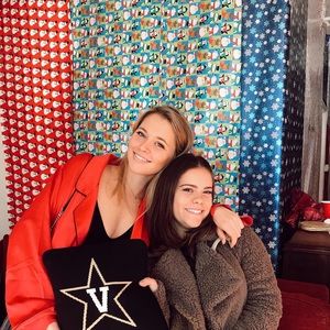 Meet your Posher, Sam